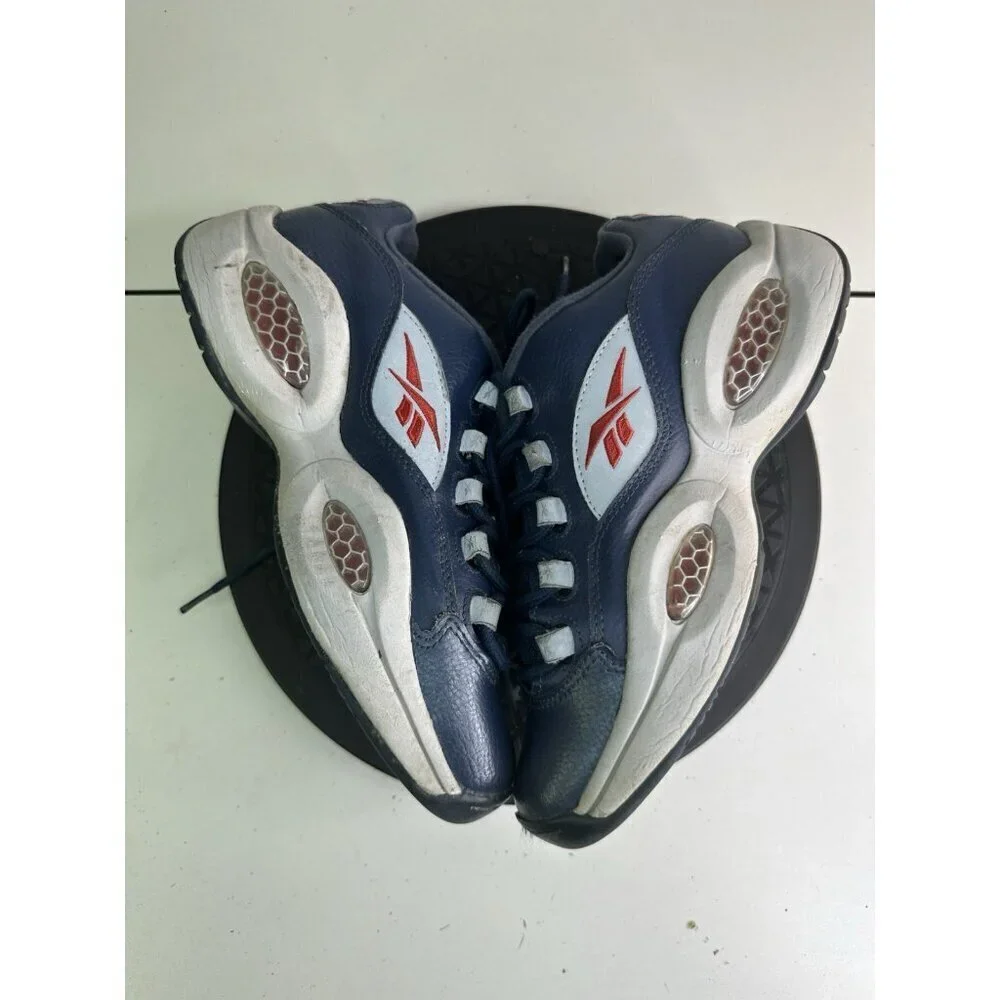 Reebok Question 1 Low Allen Iverson Georgetown Size 7 (V53826)